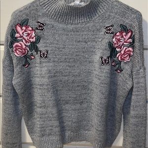 Cute turtle neck crop top